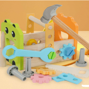 Wooden Piling tool kit with container